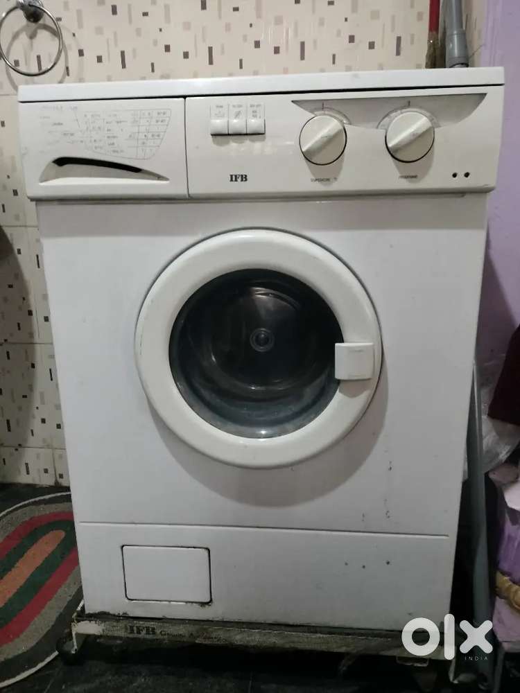 WASHING MACHINE