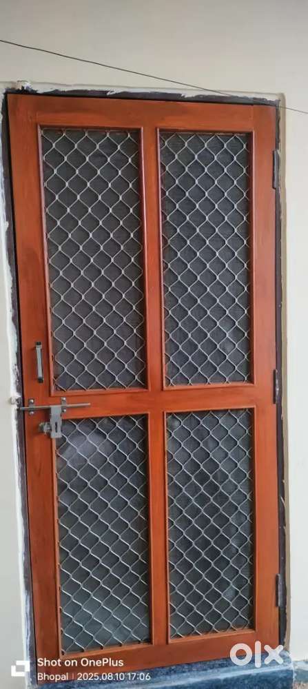 Bagrasiya Bhopal Capital Green 1 Room with latrin Bathroom attached