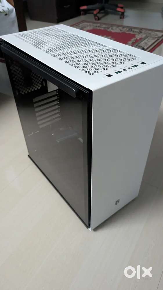 Gaming Cabinet white