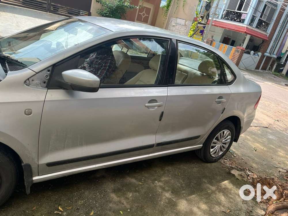 Skoda Rapid 2013 Diesel Well Maintained and 23 mileage on highways