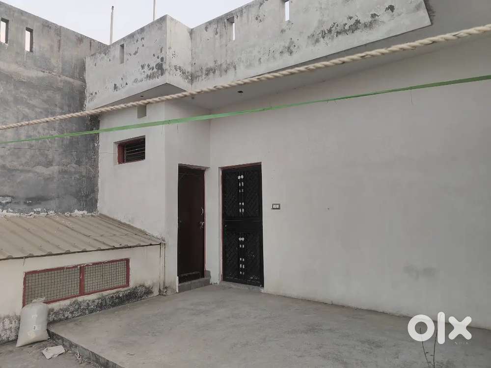 1 Room kichen with washroom on 2 floor with terece