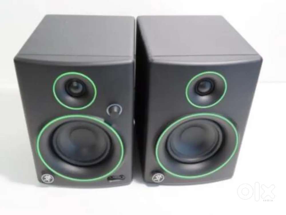 Mackie Cr4 Studio Monitors