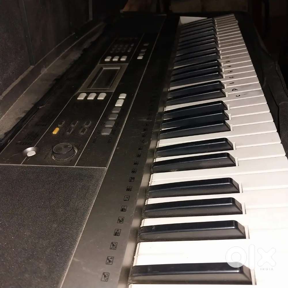Yamaha piano
