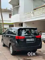 Toyota Innova Crysta 2017 Diesel 96000 Km Driven