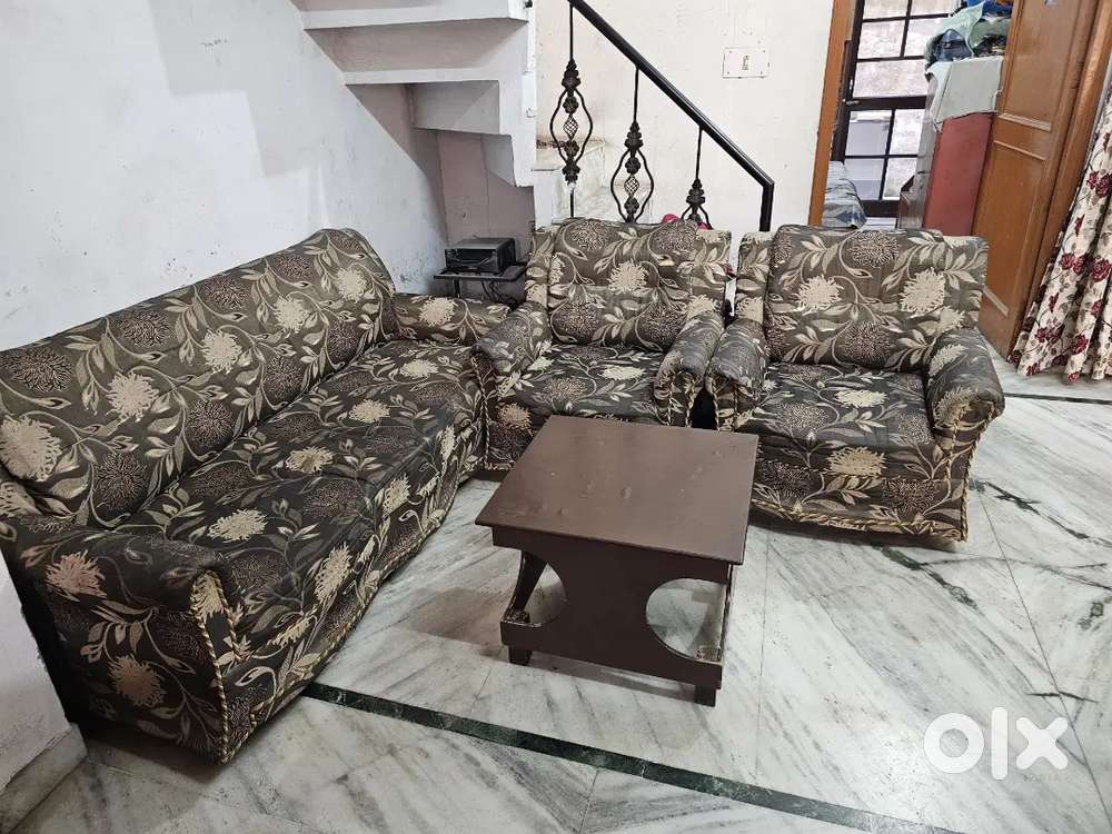 Sofa set for sale