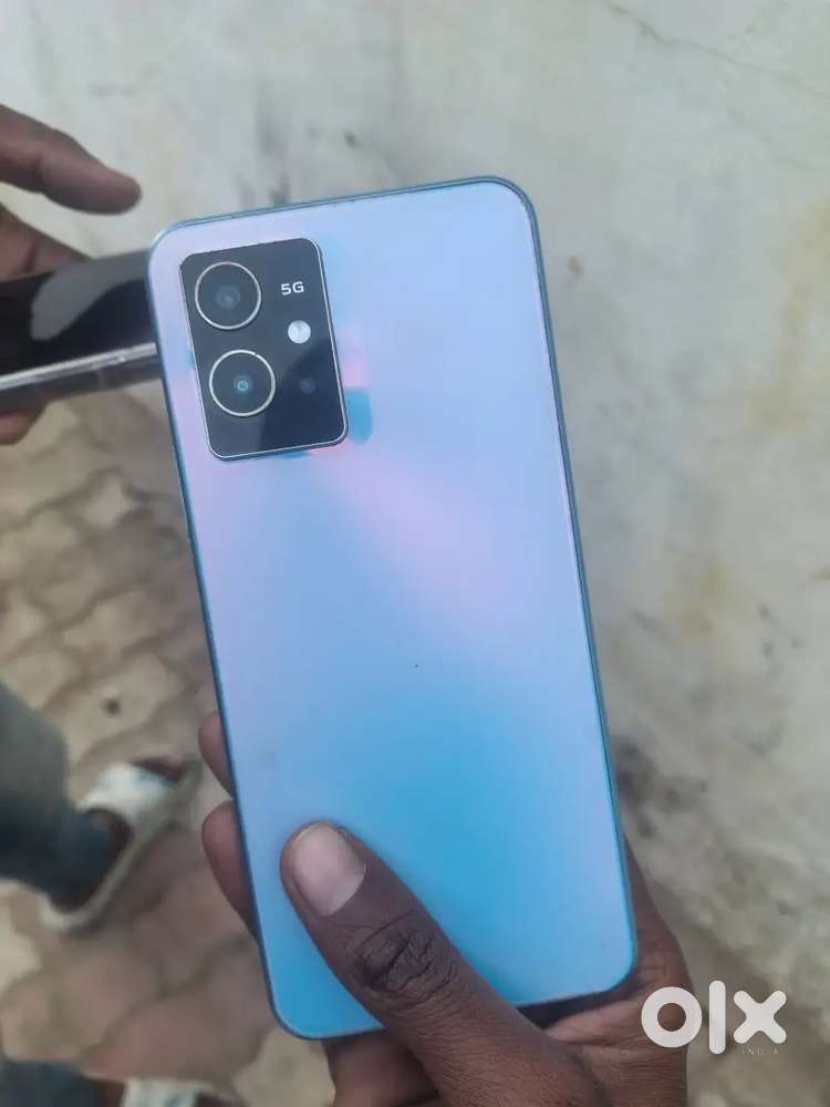 iQoo z6 4+4GB rem 128GB storage