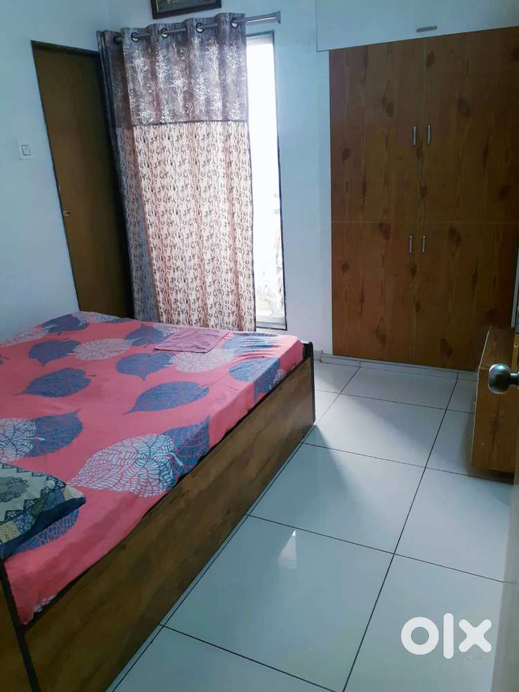 3 BHK ફ્લેટ વેચવાનો