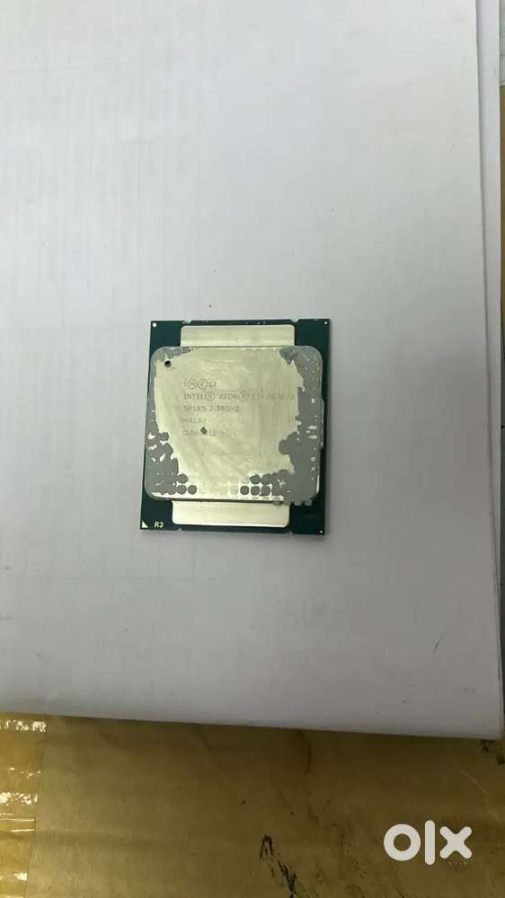 I AM BUYING OLD COMPUTER ACCESSORIES LAPTOP RAMS DDR4 OR DDR5 SERVER