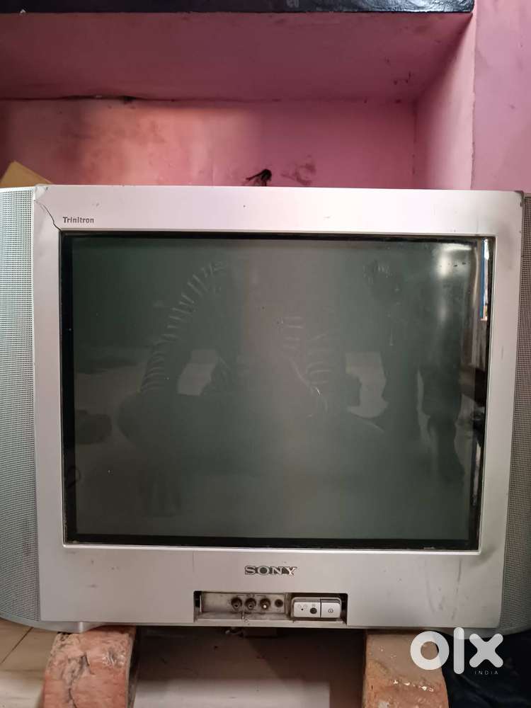 SONY CRT TV