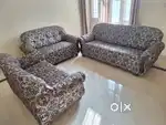 7 Seater Sofa Set for Sale, Clean and Well Furnished