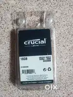 Ram(Crucial ) 16 gb DDR4