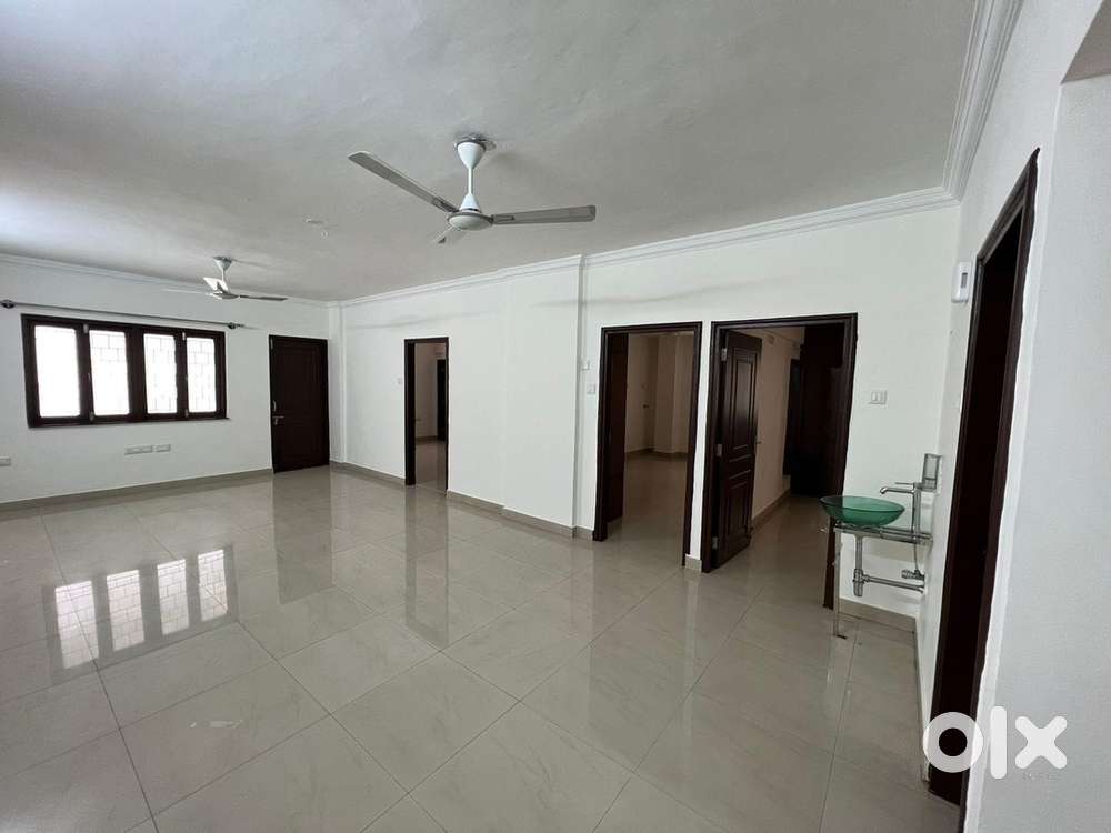 3 BHK Flat for Sale – Nidhi Apartments, Frazer Town, Bengaluru
