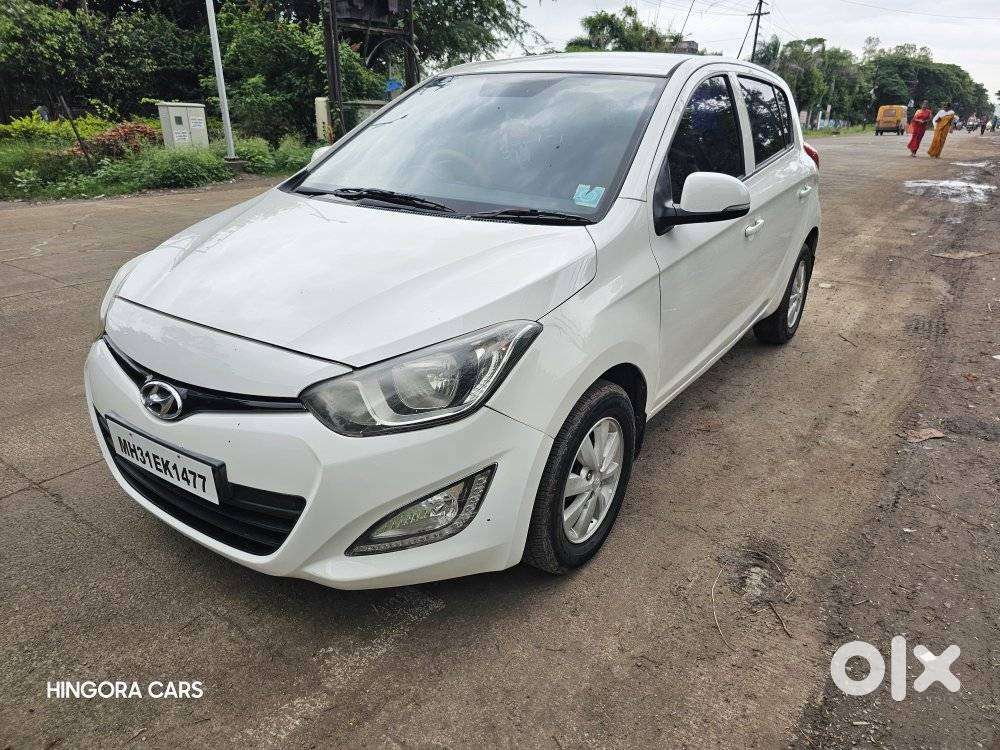Hyundai i20 Sportz 1.4 CRDI 6 Speed BS-IV, 2013, Diesel
