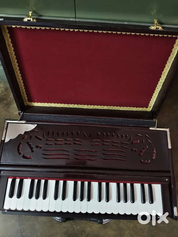 HARMONIUM SELL