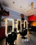 Hair saloon k liye workar