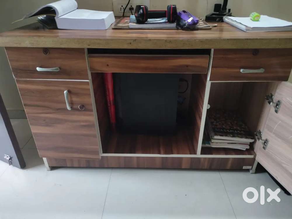Study table