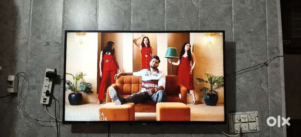 49 Inches Samsung TV
