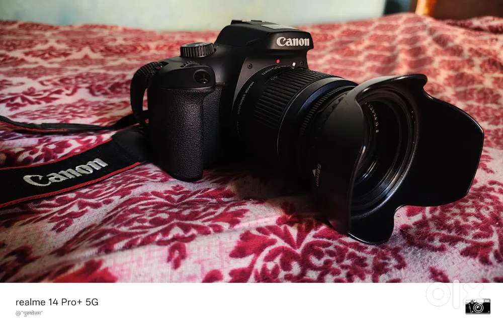 Brand new DSLR camera canon EOS 3000D