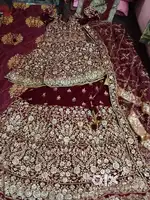 Bridal lehnga choli with dupatta L size