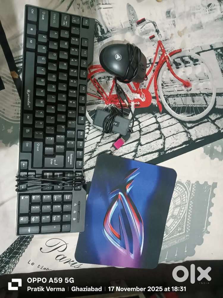 Keyboard mouse connecting to the phone