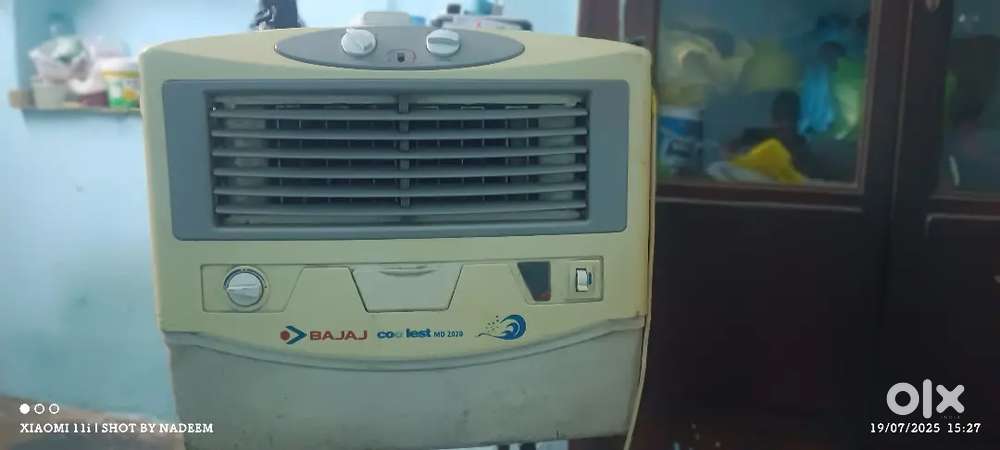 Bajaj cooler