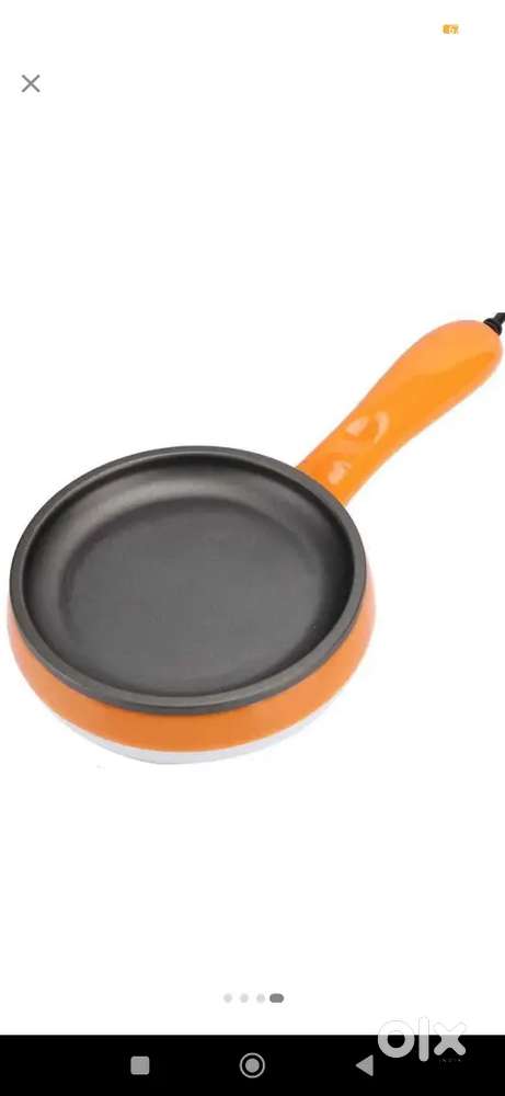 Electric egg boiler and amlet maker