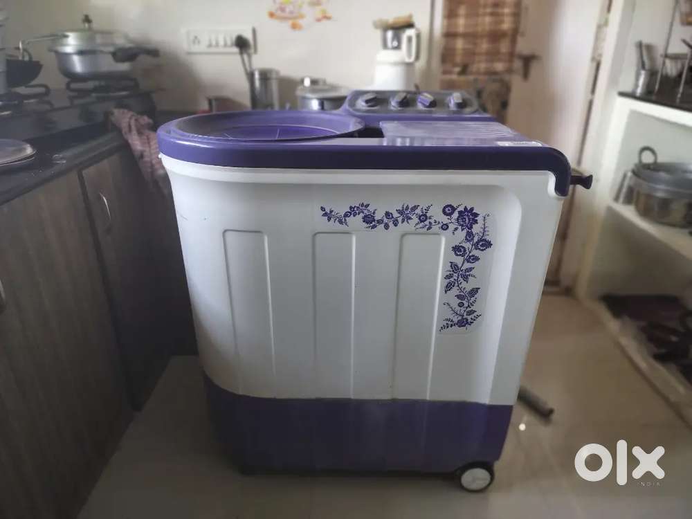 Wherlpool Semi automatic washing machine