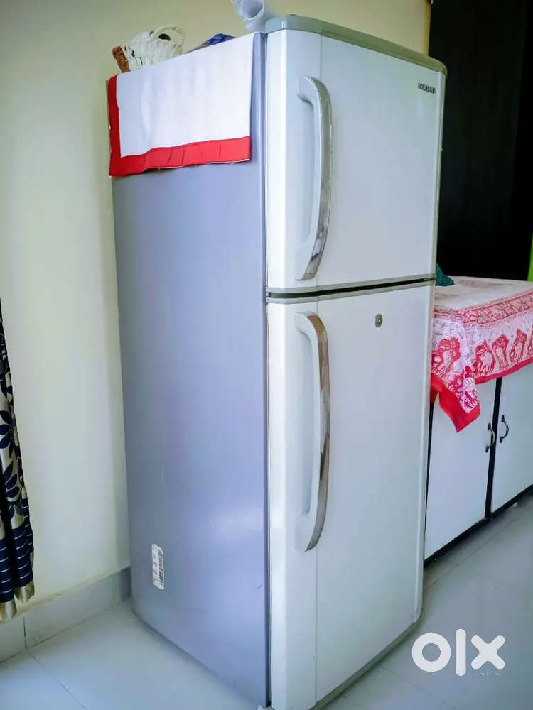 Samsung Fridge Double Door,Gas Geyser