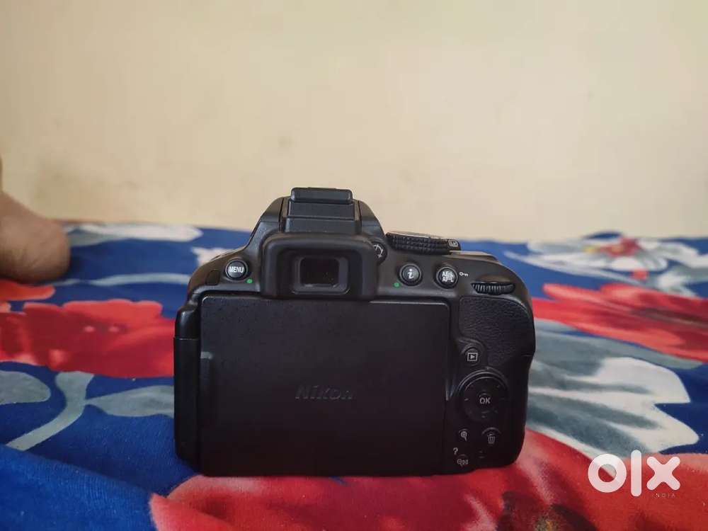 Nikon D5300 for sale