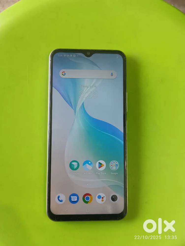 Y33T 8/128GB good condition