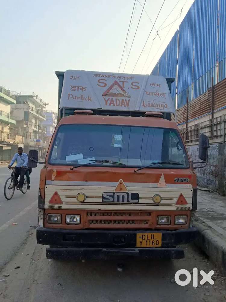 17 ft gadi k liy driver chhiye