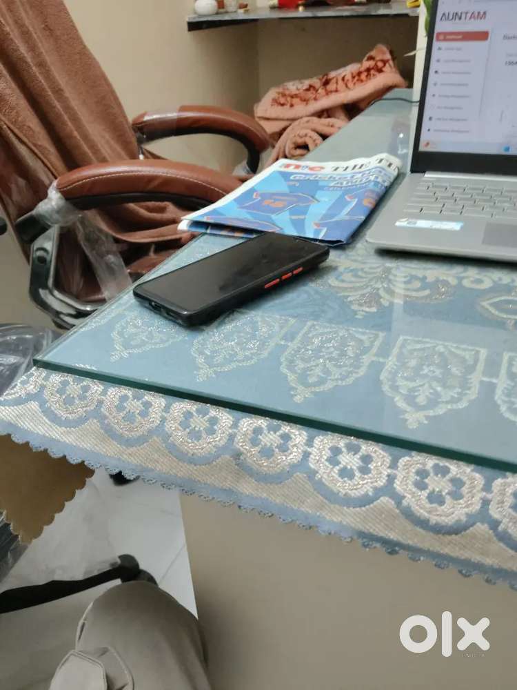 Female candidates only