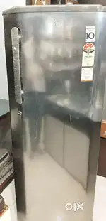 Lg261L refrigerator with smart inverter connected very good condition