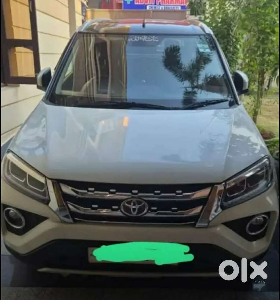 Toyota Urban Cruiser 2022 Petrol 24000 Km Driven
