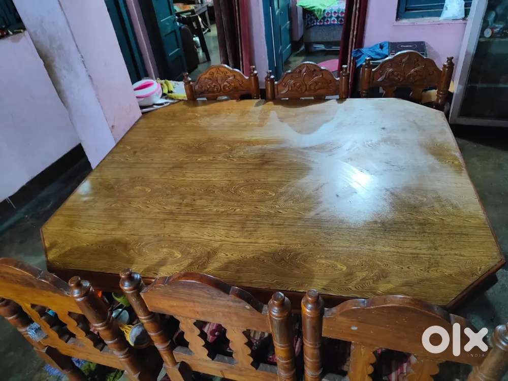 6 seater teak big dining table set with cusion chair available