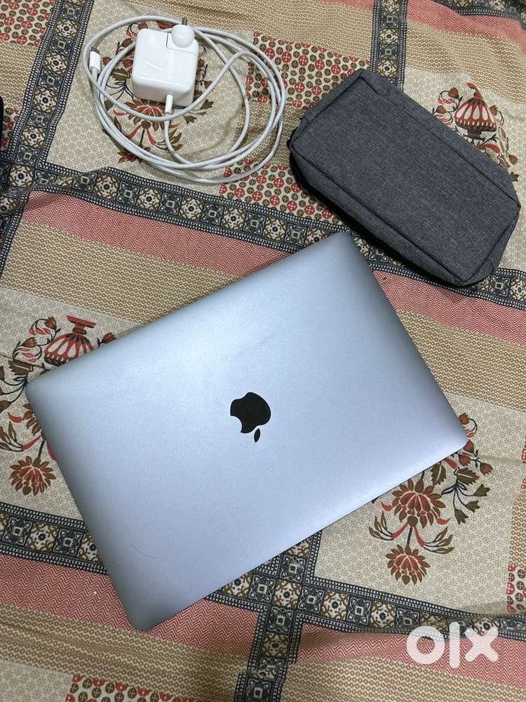 Apple Macbook Air M1
