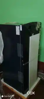 SHARP REFRIGERATOR 187 LITERS
