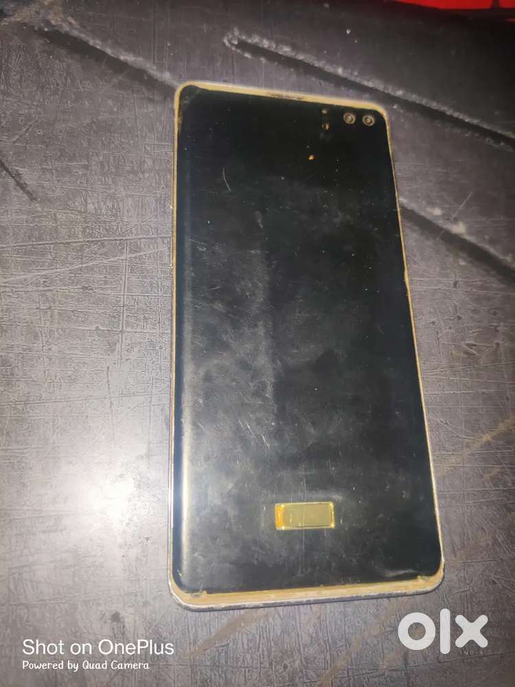 S10 plus 8 gb ram 12 gb rom