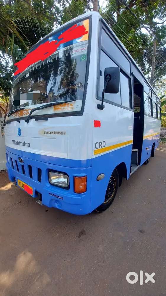 Single owner, single driver 18+1 seat, next test insurance march 2026