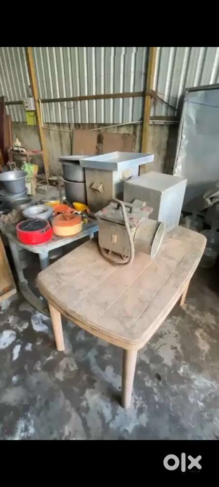 Hotel things all are excellent conditions.