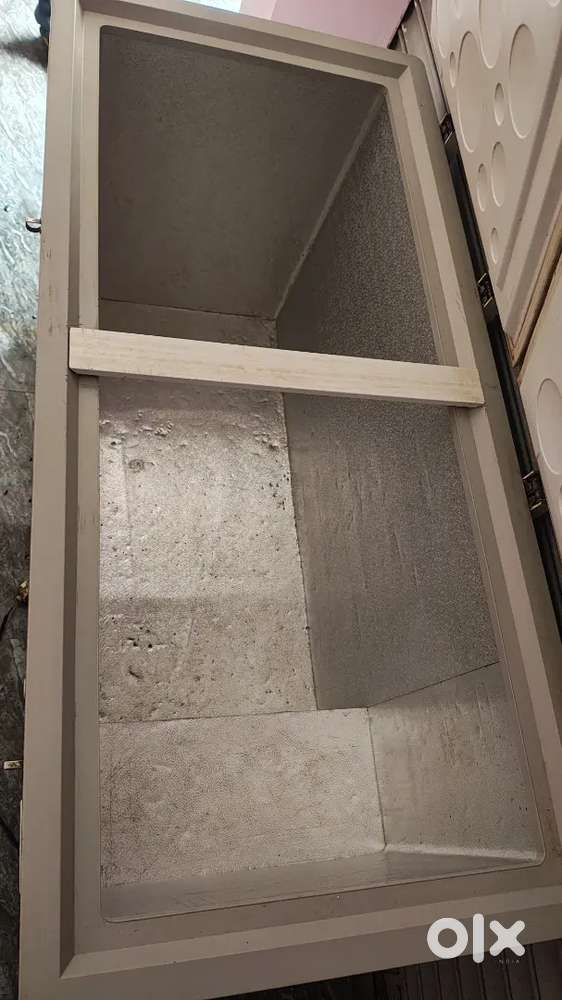 Heir Two Top Doors