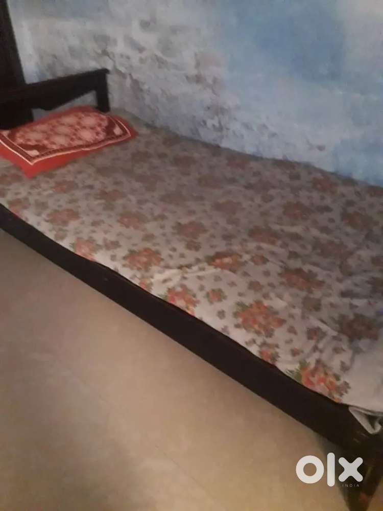 Wooden cot