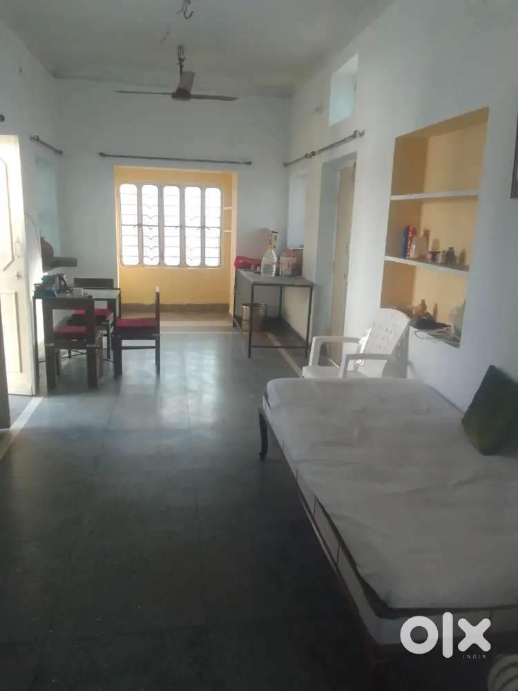 Independent two room accomodation