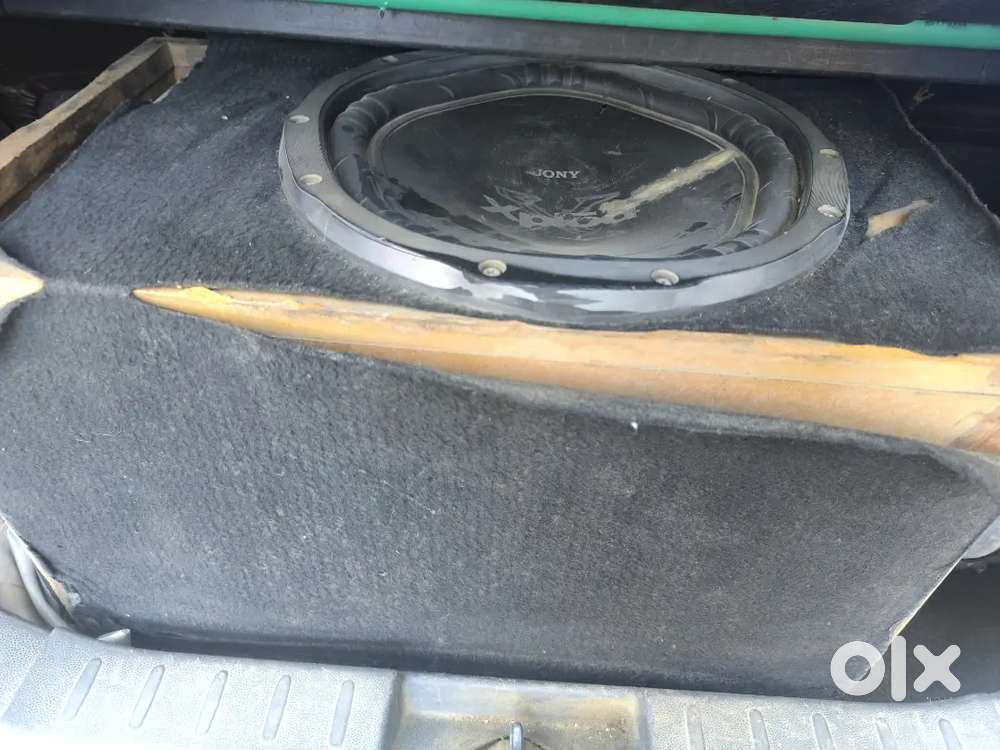 Subwoffer ,box, amp.