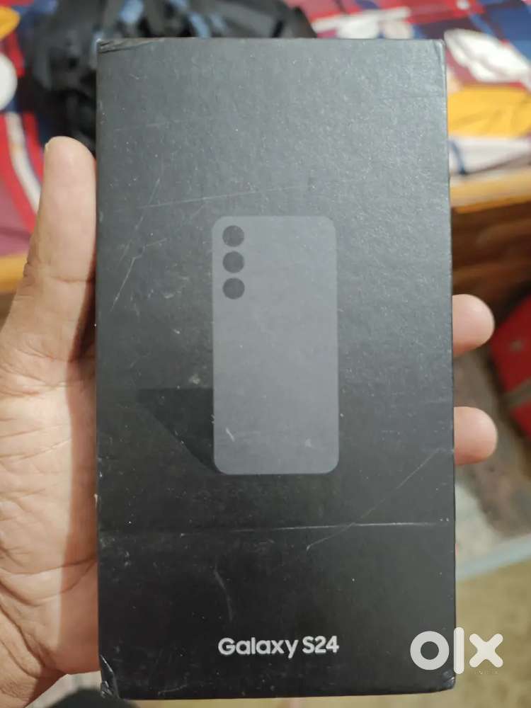 Samsung S24 - New seal packed