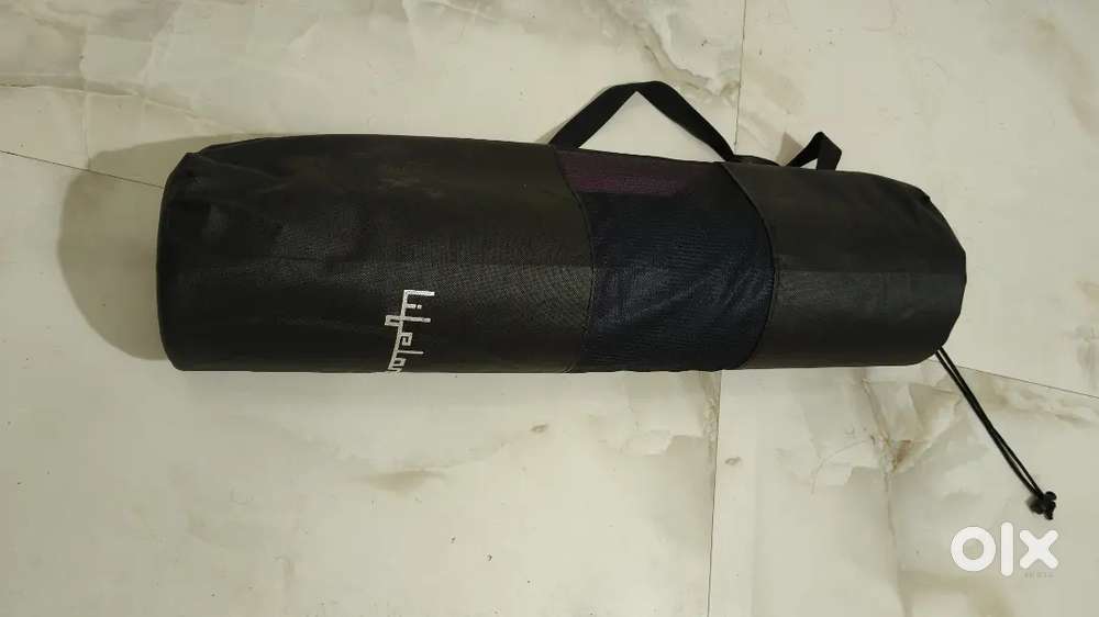 Yoga Mat – Good Condition