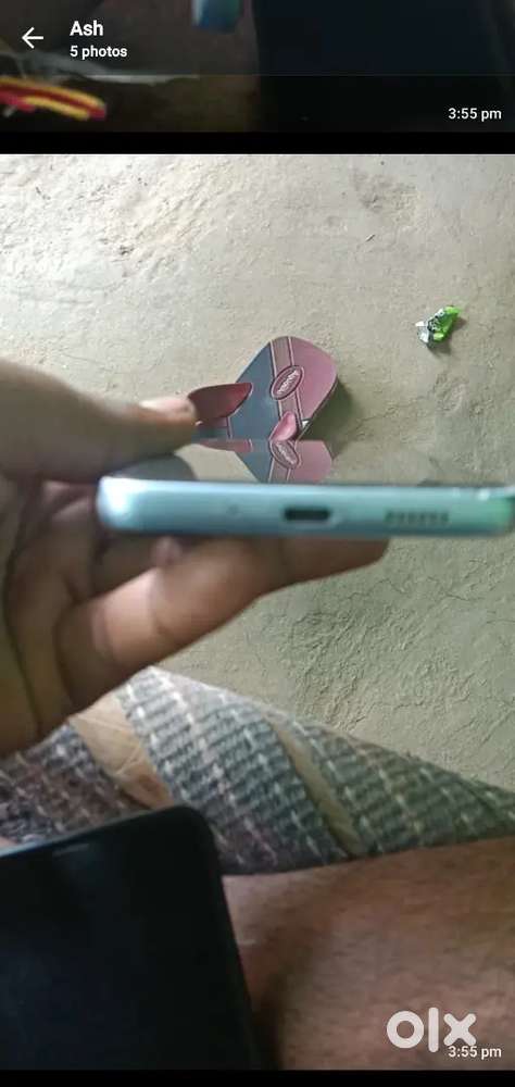 2 year old phone samsunga33 5g