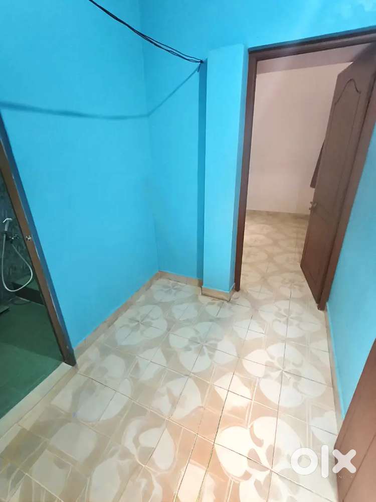 1 HALL NO KITCHEN/ ONE  BACHELOR/ VELACHERY RAM NAGAR