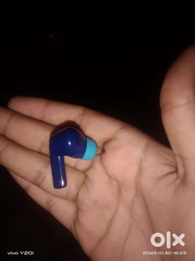 Boat thor edition one side not working case here both are working