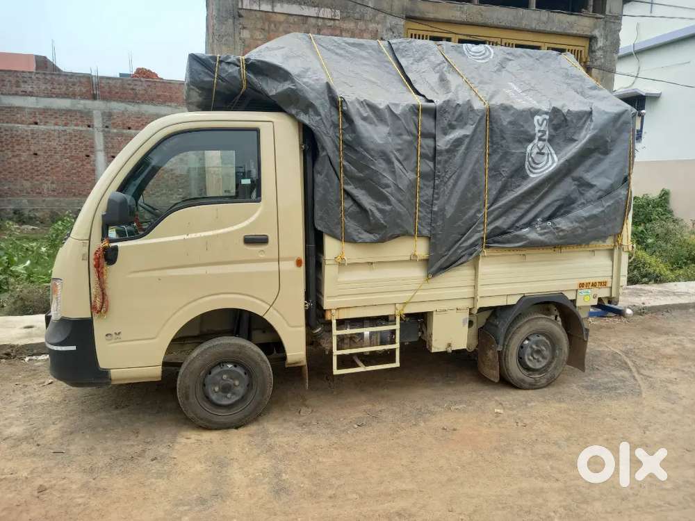 Required a driver and helper for tata ace
